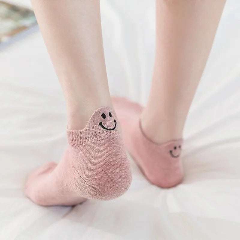10 Pairs Kawaii Short Socks for Women Spring Summer Lovely Heel Embroidered Smiling Face Female Cotton Personality Ankle Socks